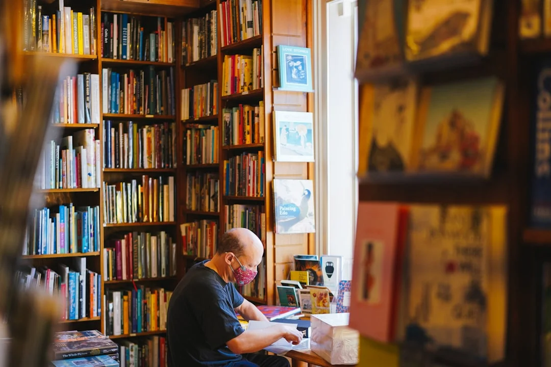 25 Years of Literary Magic: Librería Rayuela’s Book Club Milestone