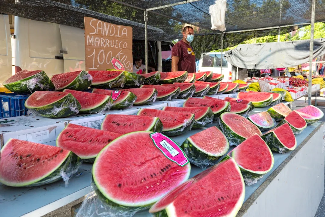 Malaga outdoor market crafts
